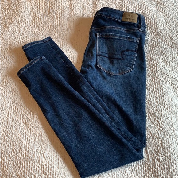 American Eagle Outfitters Denim - American Eagle Hi-Rise Jegging